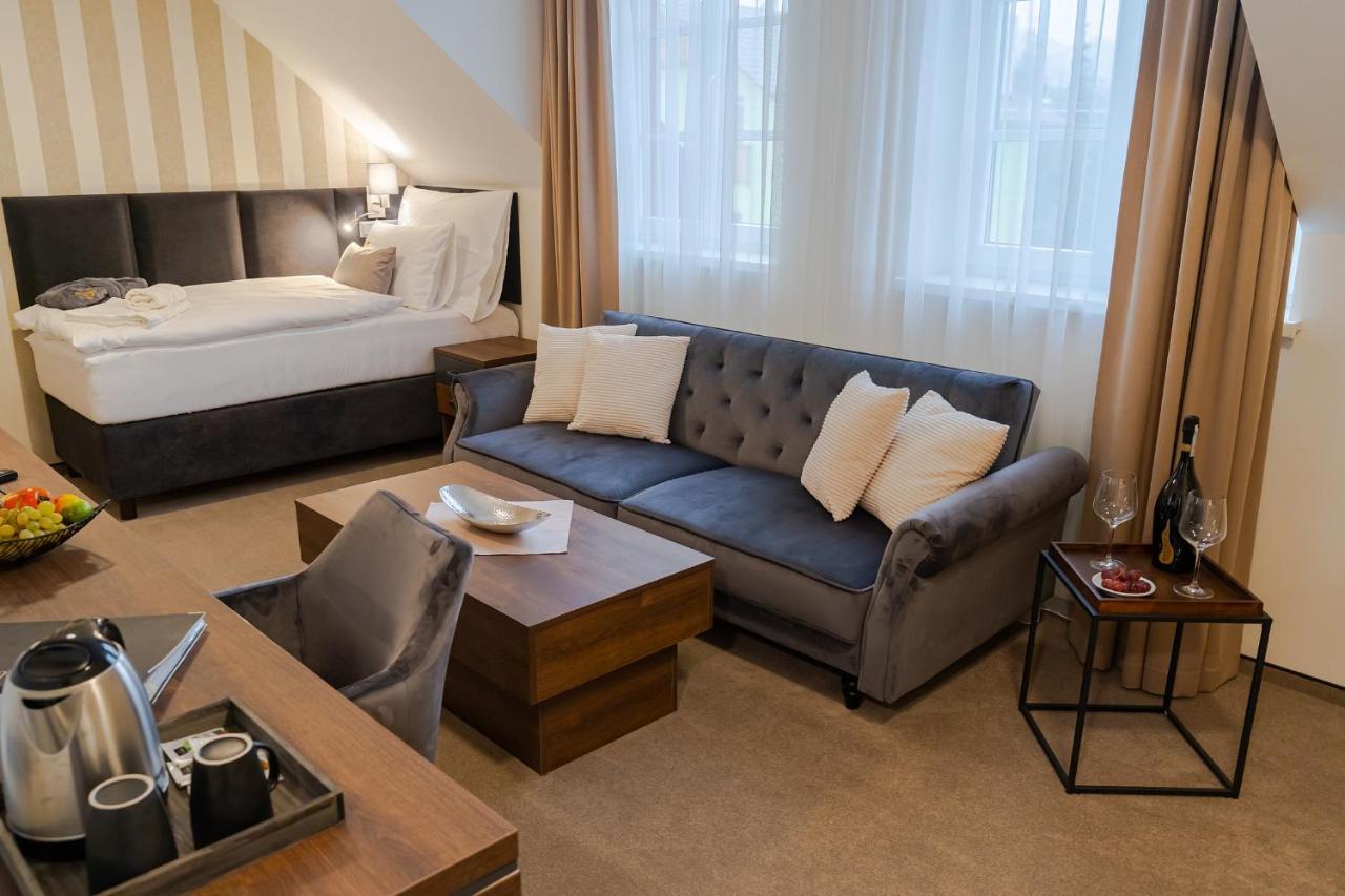Hotel Demaenova **** Liptovský Mikuláš Εξωτερικό φωτογραφία