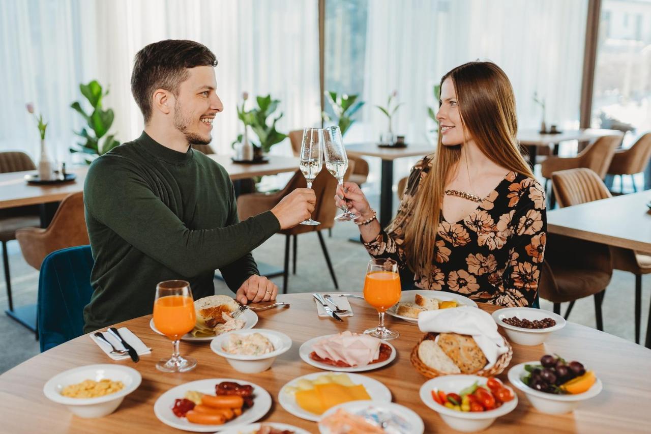 Hotel Demaenova **** Liptovský Mikuláš Εξωτερικό φωτογραφία